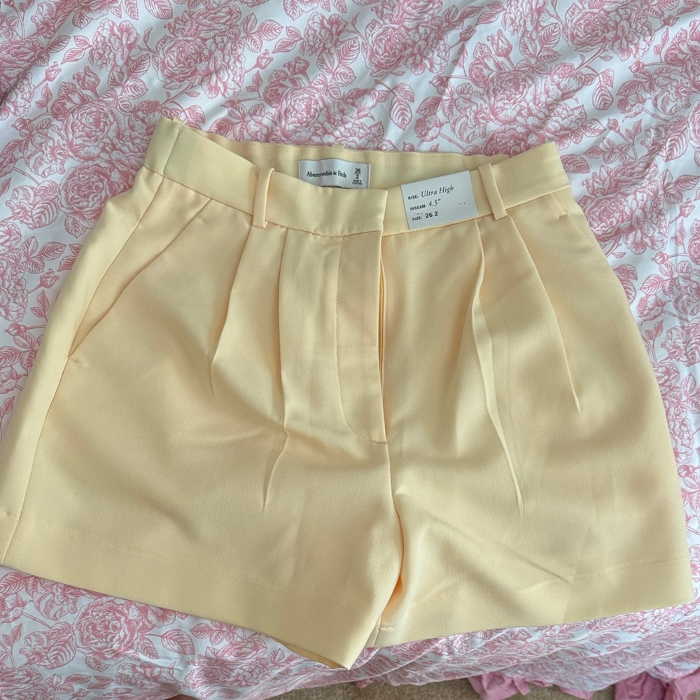 Abercrombie & Fitch Women's High Waist Shorts